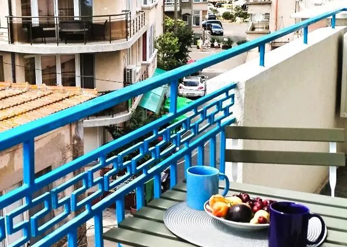 Lira Sto Apartman Pomorie