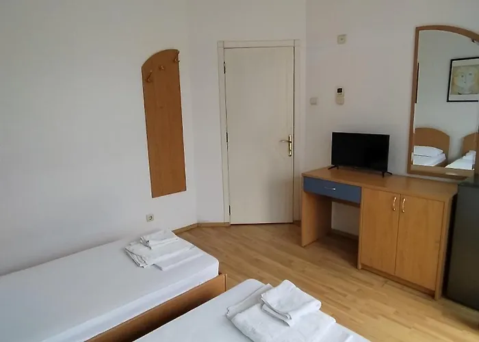 Lira Sto Apartman Pomorie